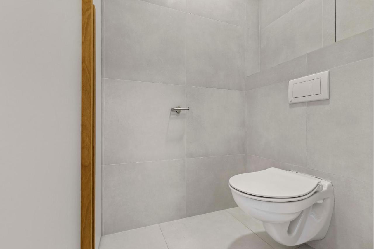 Apartmán Lam Concrete - Ac - Balcony Bratislava Exteriér fotografie