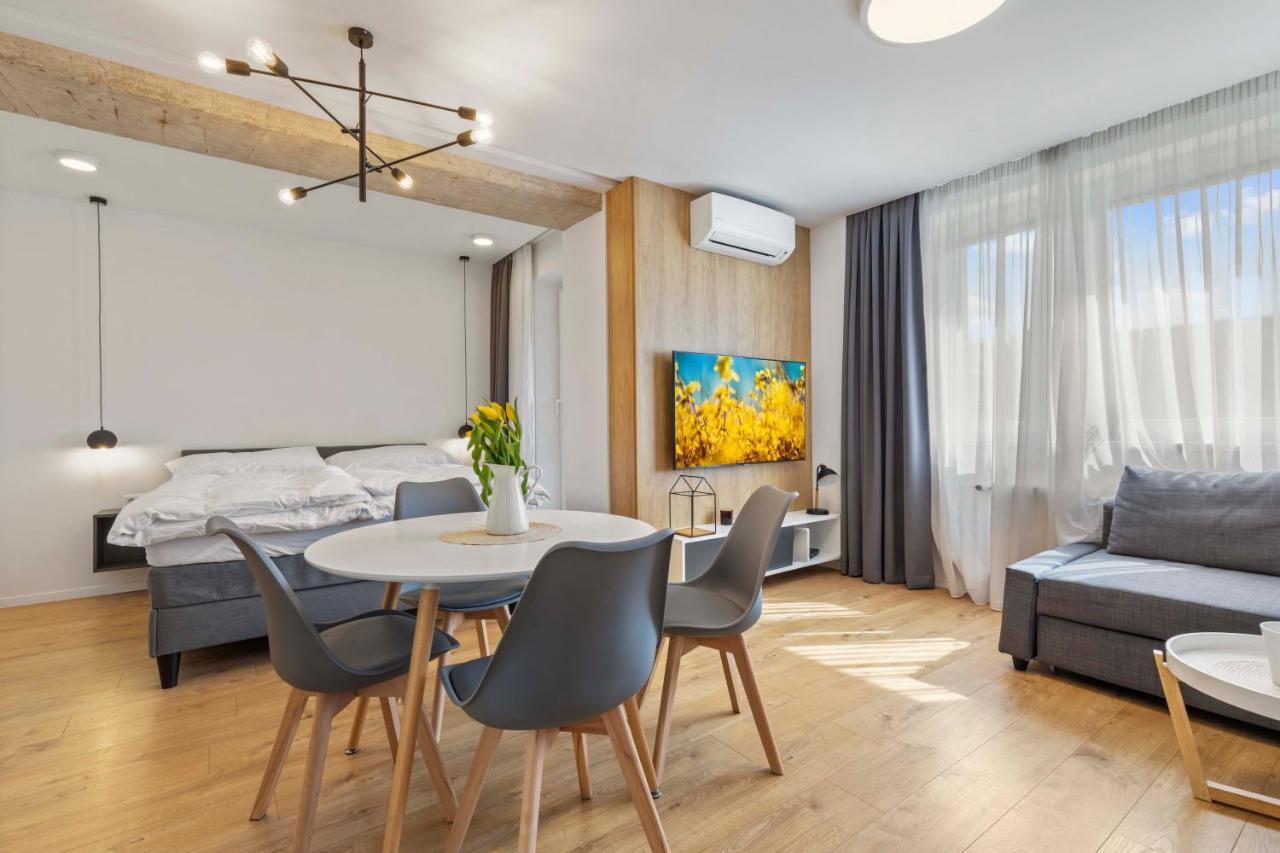 Apartmán Lam Concrete - Ac - Balcony Bratislava Exteriér fotografie