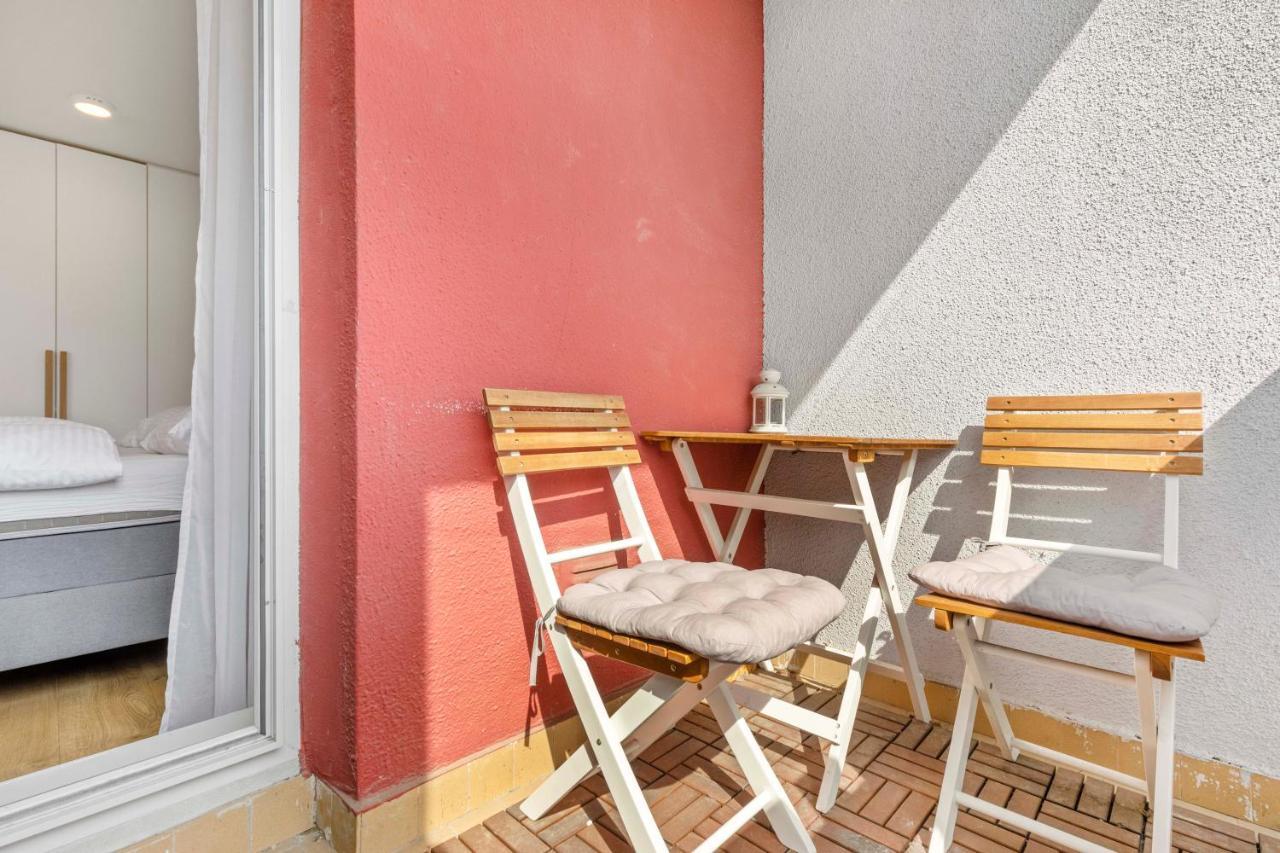 Apartmán Lam Concrete - Ac - Balcony Bratislava Exteriér fotografie
